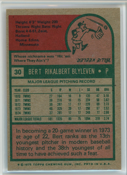1975 Topps #30 Bert Blyleven