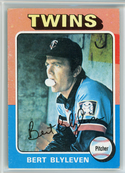 1975 Topps #30 Bert Blyleven
