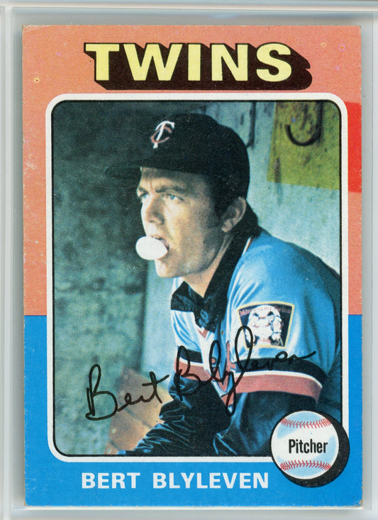 1975 Topps #30 Bert Blyleven