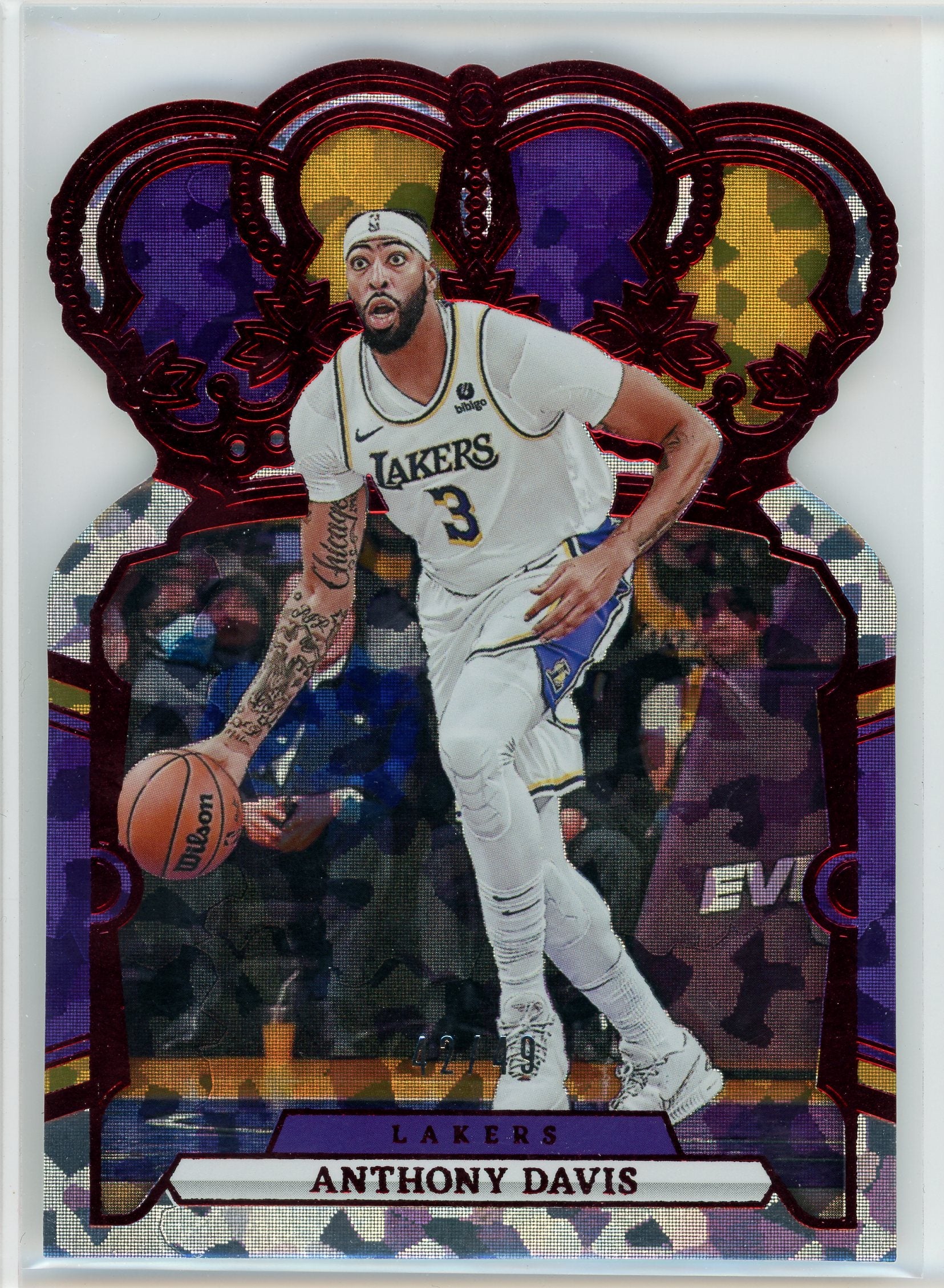 2023-24 Crown Royale #62 Anthony Davis Red Crystal /49