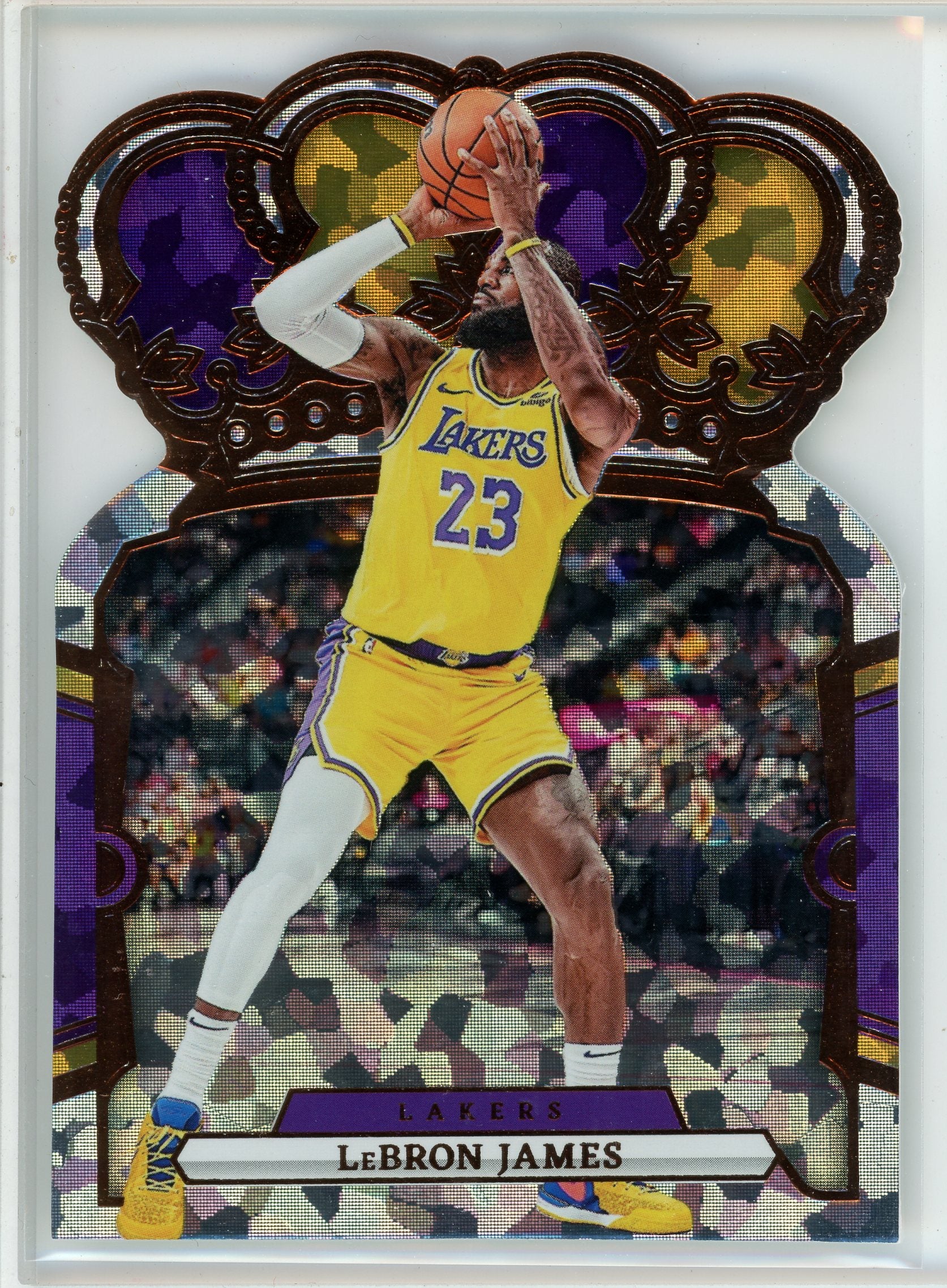 2023-24 Panini Crown Royale #95 LeBron James