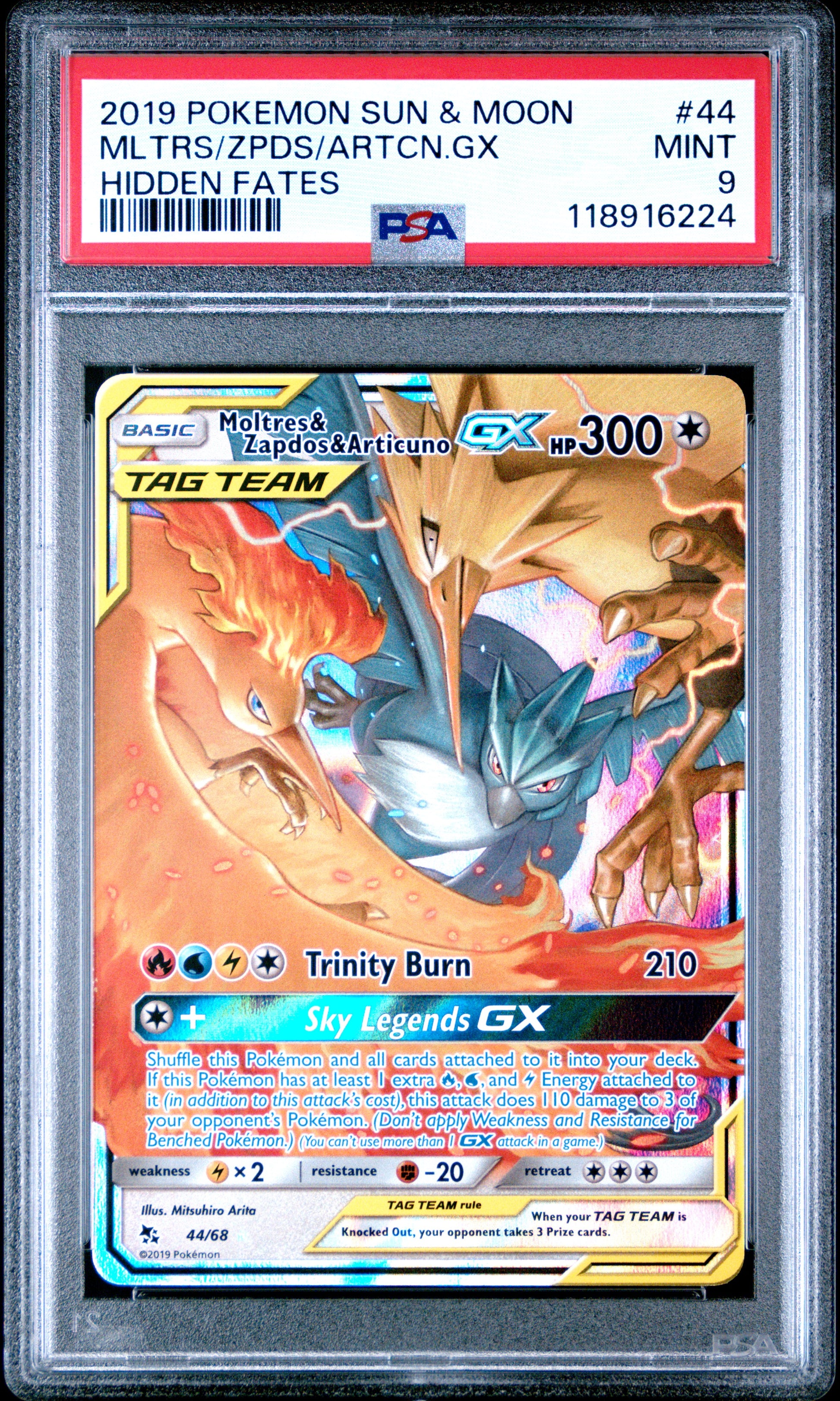2019 Pokemon Sun & Moon Hidden Fates Mltrs/Zpds/Artcn.Gx #44 PSA 9