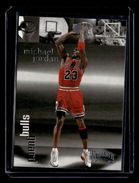 1998-99 SkyBox Thunder #106 Michael Jordan Rave #/150