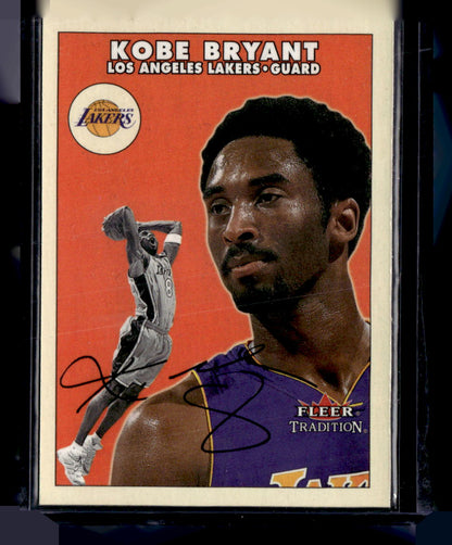 2000-01 Fleer Tradition #125 Kobe Bryant