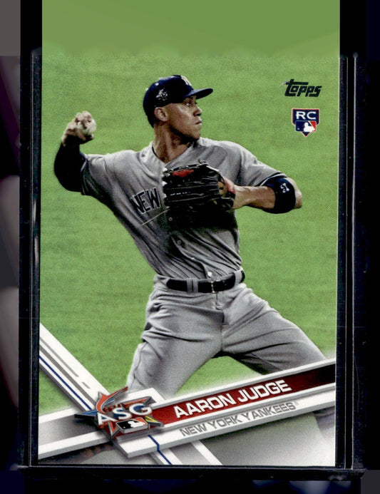 2017 Topps Update #US166 Aaron Judge — front