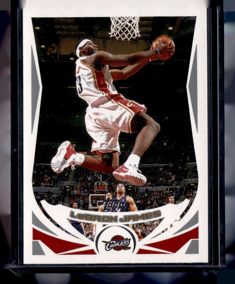 2004-05 Topps #23 LeBron James — front