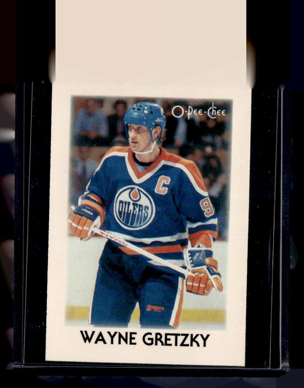 1987-88 O-Pee-Chee Minis #13 Wayne Gretzky — front