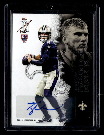 2025 Topps Signature Class #104 Tyler Shough Autographs — front