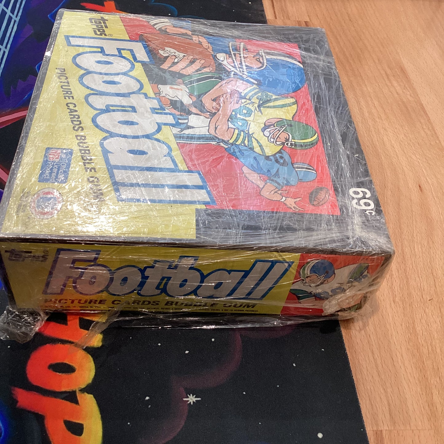 1987 Topps Football Cello Box Sealed